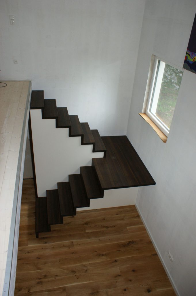 Treppe aus geräucherter Eiche